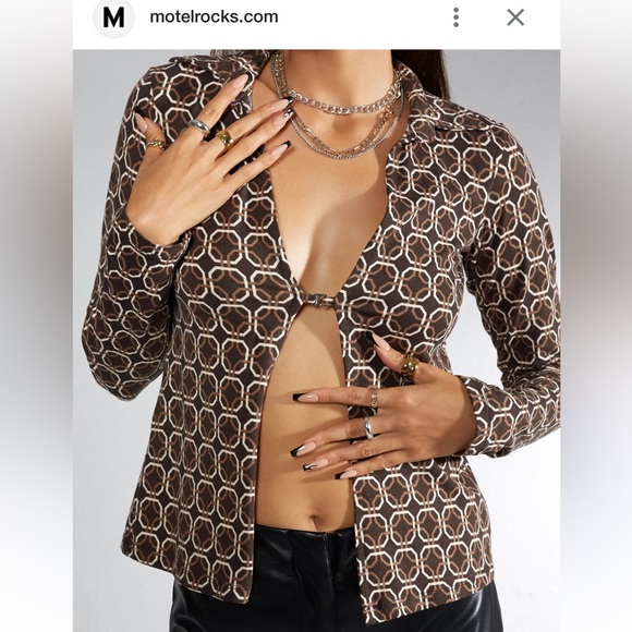 Motel Dark Brown Patterned Long Sleeve Plunge Collared Neckline - Picture 8 of 8